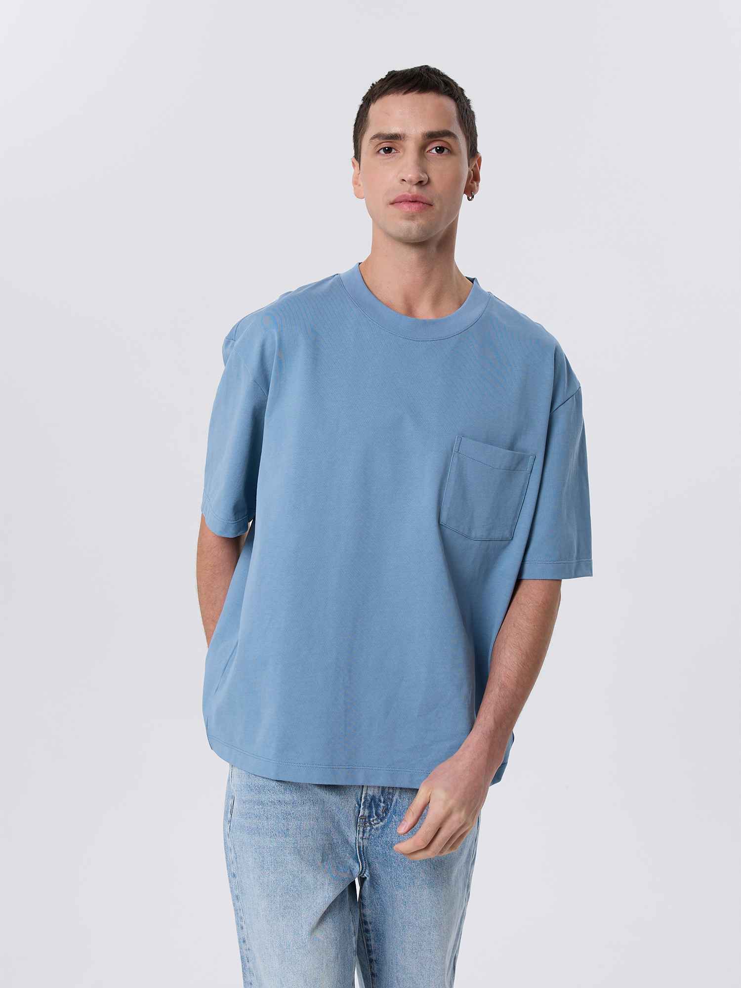 LC M t-shirt