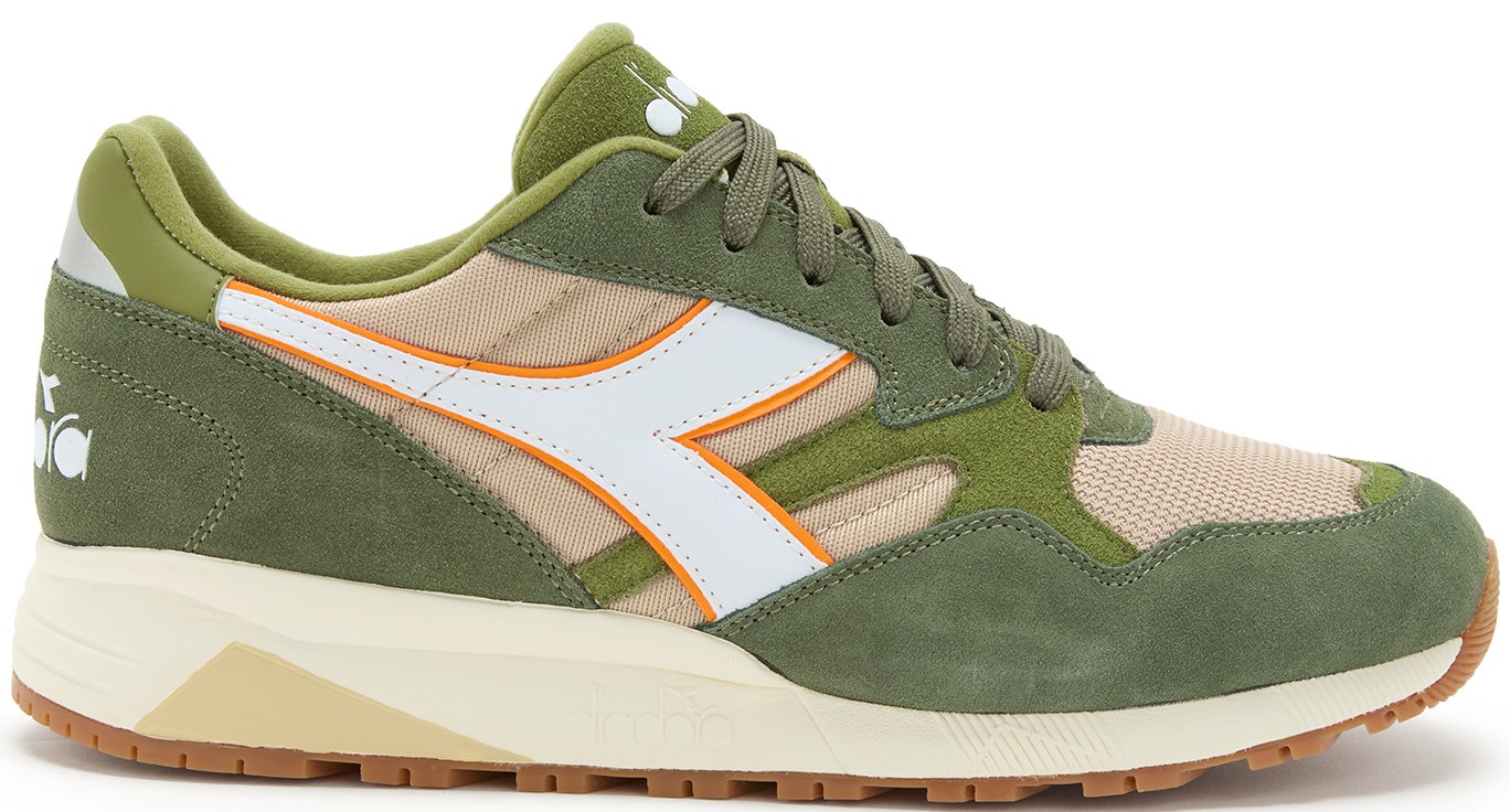 Diadora n9002 premium hotsell