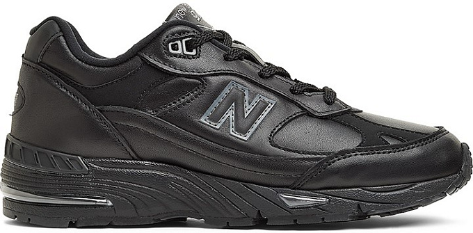 990