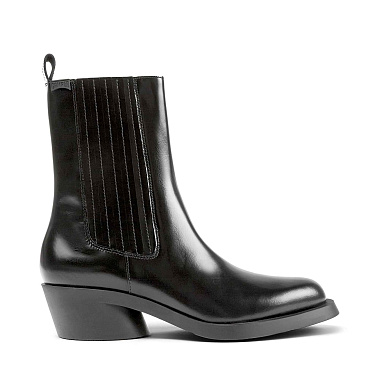 Bonnie Chelsea Boots