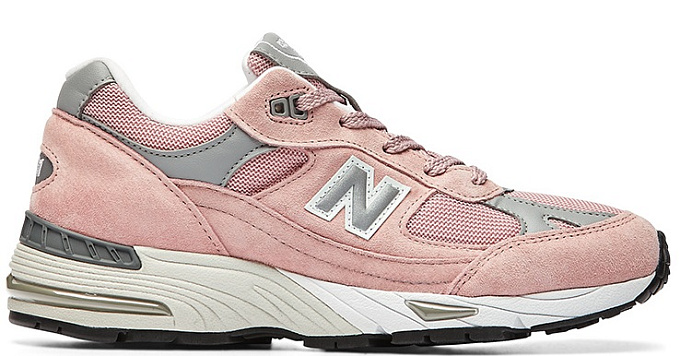 990